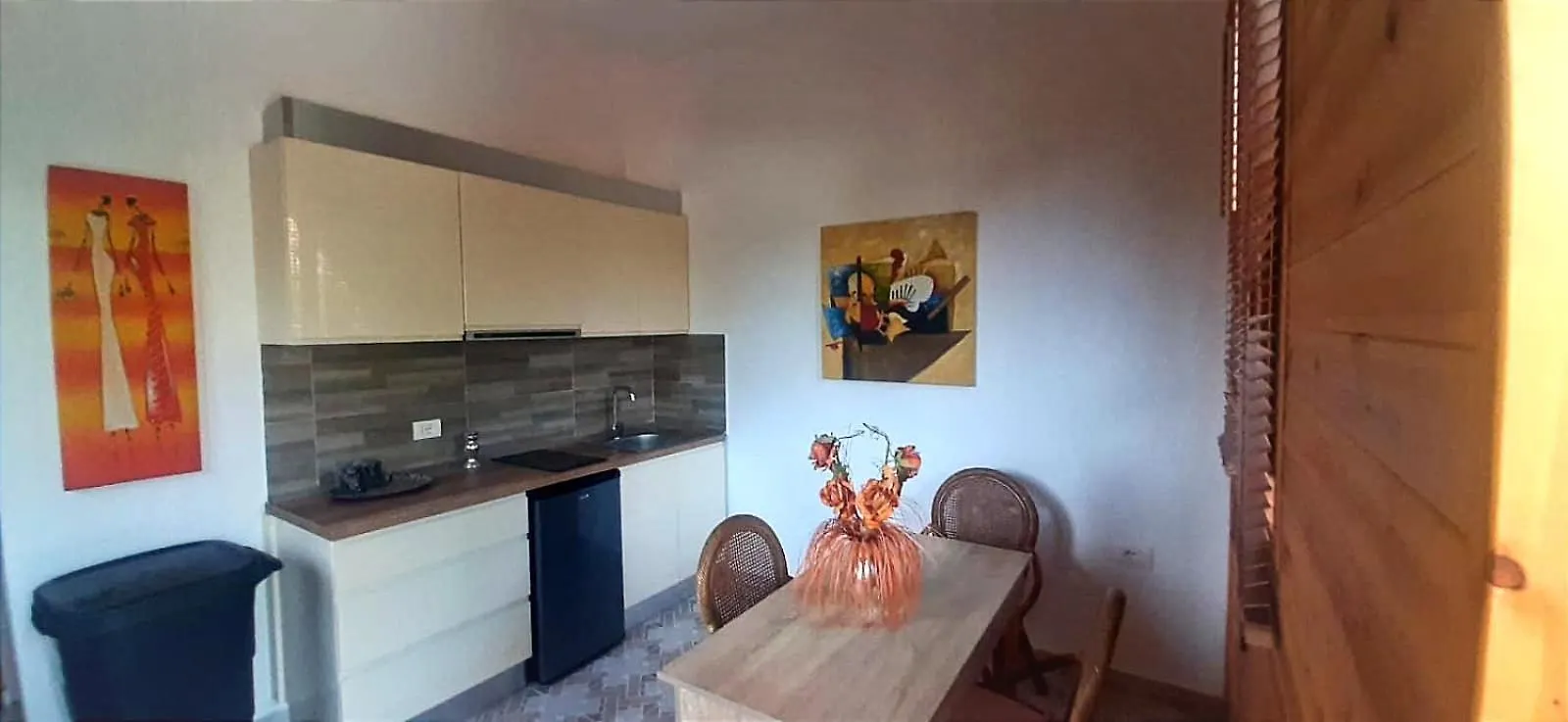 Homestay Beauty Day Dıraç Arnavutluk